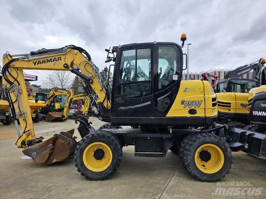 Yanmar B 95 W Koparki kołowe