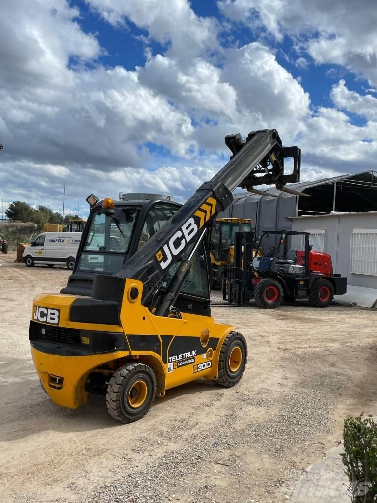JCB TLT 30 D Ładowarki teleskopowe
