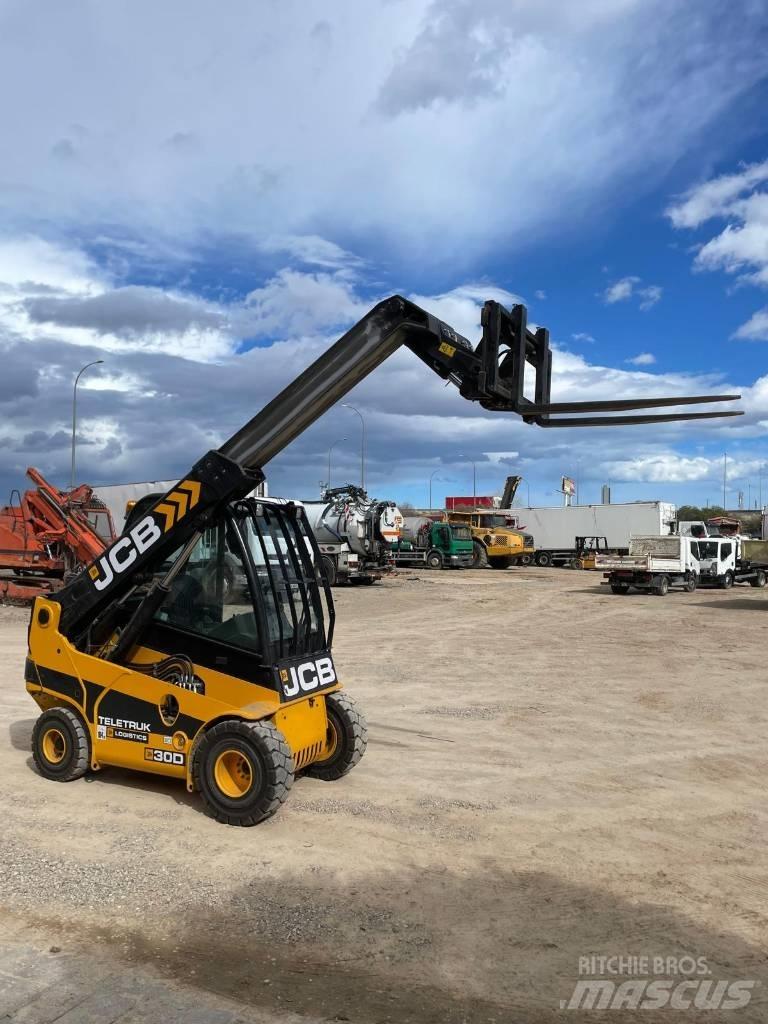 JCB TLT 30 D Ładowarki teleskopowe