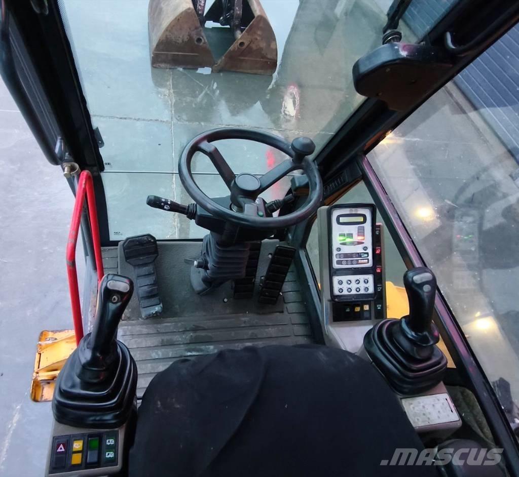 CASE WX 170 Koparki przeładunkowe