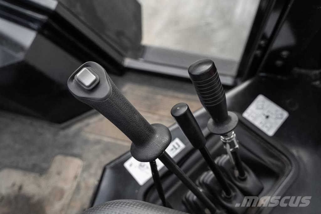 Manitou M 30-4 Wózki Diesla