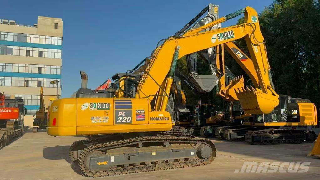 Komatsu PC 220-8 Koparki gąsienicowe