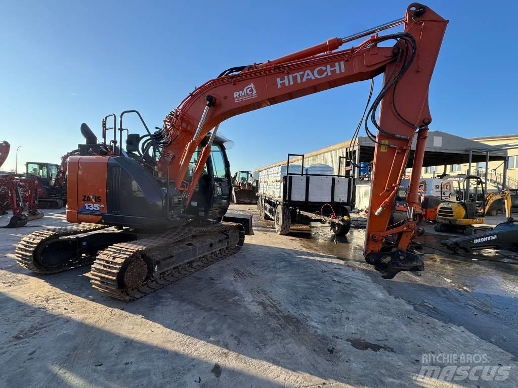 Hitachi ZX 135 US-6 Koparki gąsienicowe