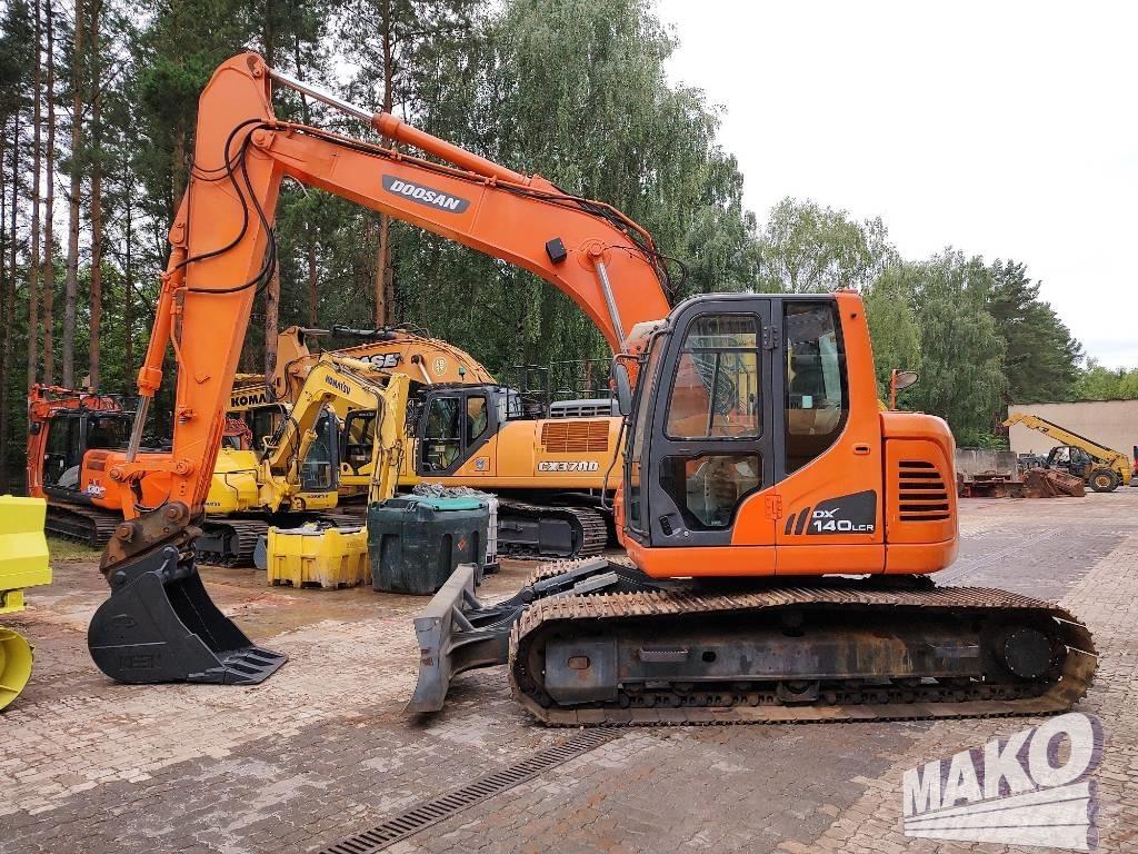 Doosan DX 140 LCR Koparki gąsienicowe
