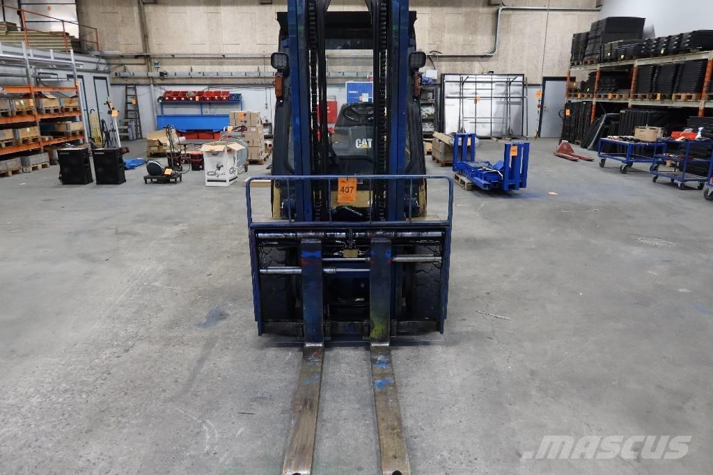 CAT TRUCK Wózki Diesla