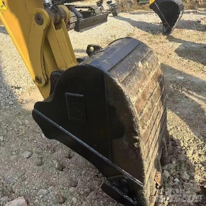 CAT 307E2 Koparki gąsienicowe