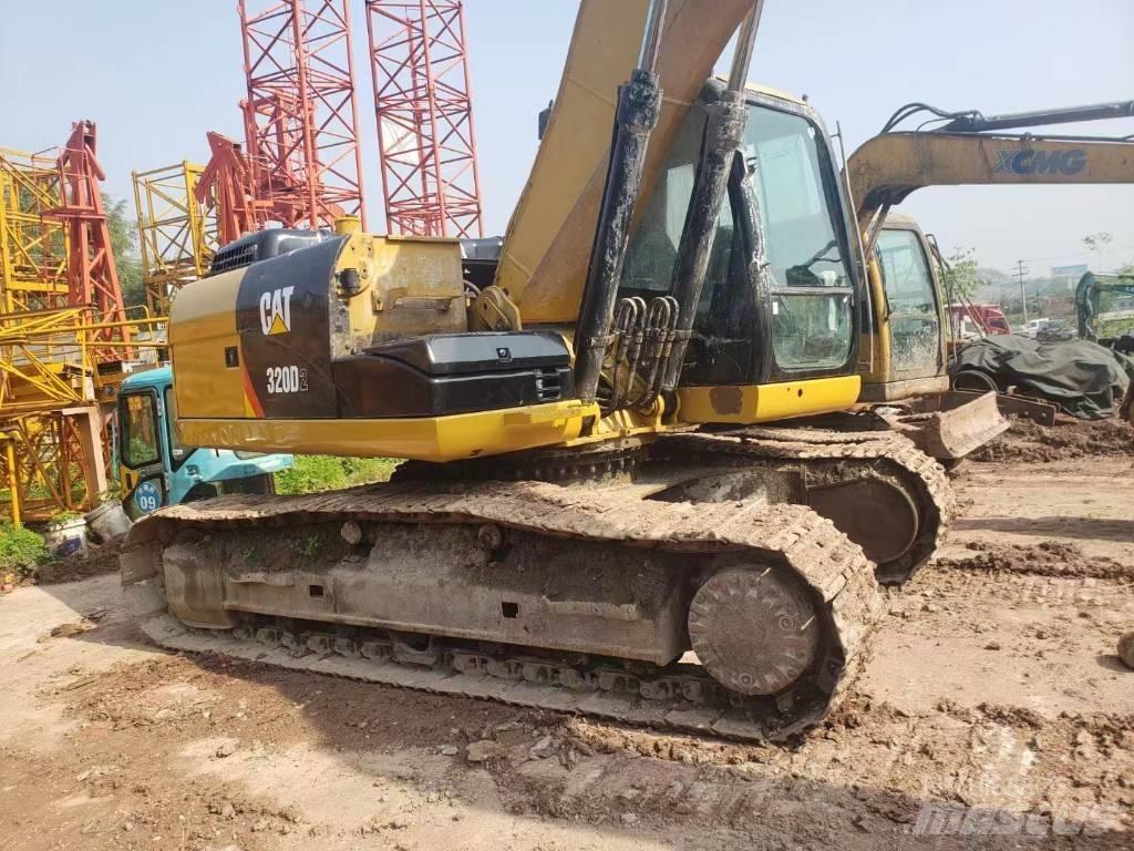 CAT 320 D Koparki gąsienicowe