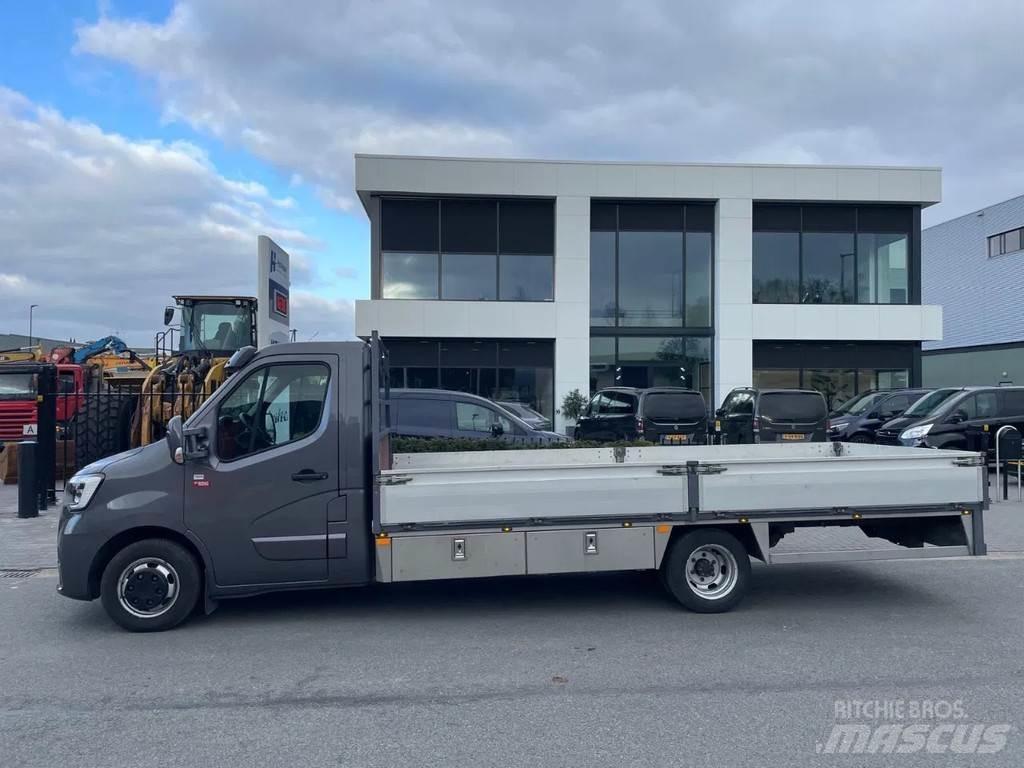 Renault Master Inne