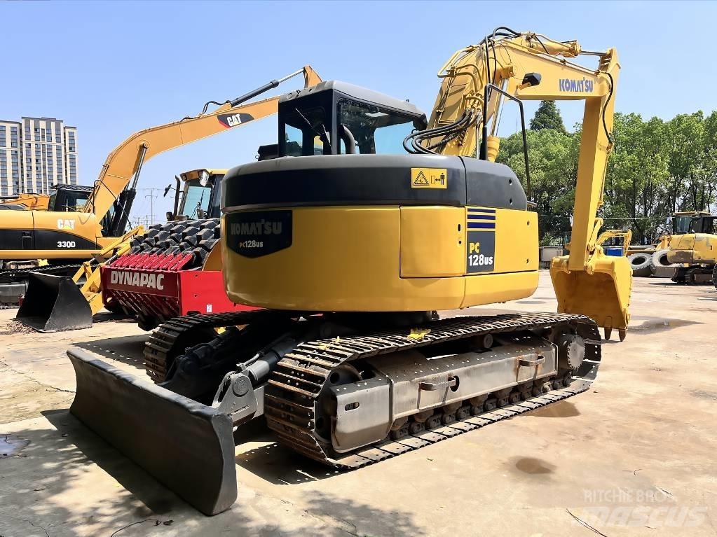 Komatsu PC 128 Koparki gąsienicowe