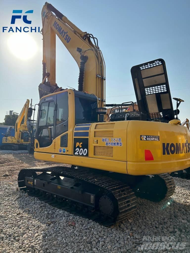 Komatsu PC 200-8 Koparki gąsienicowe