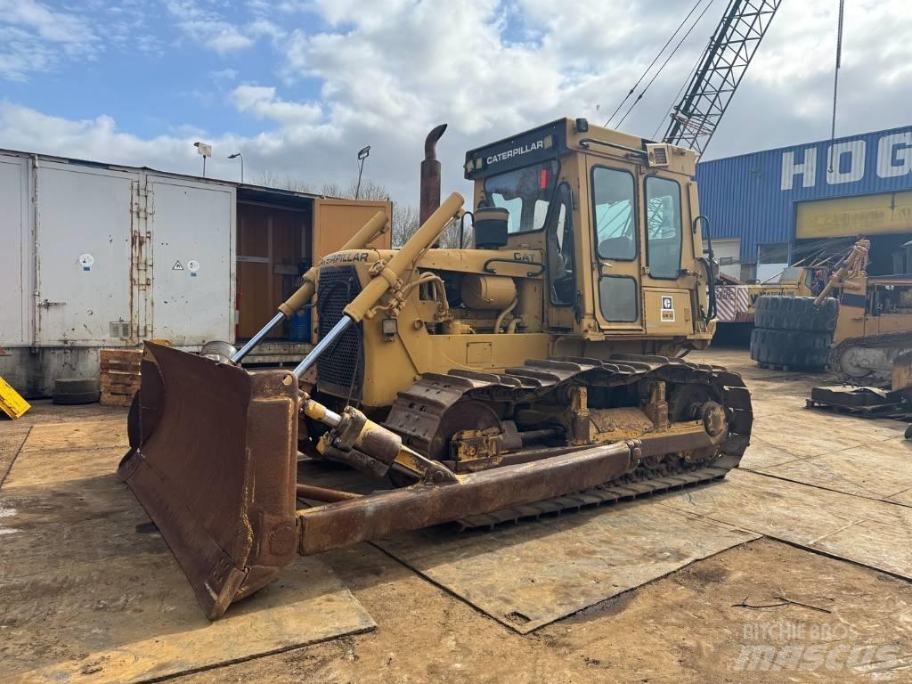 CAT D 6 D Spycharki gąsienicowe