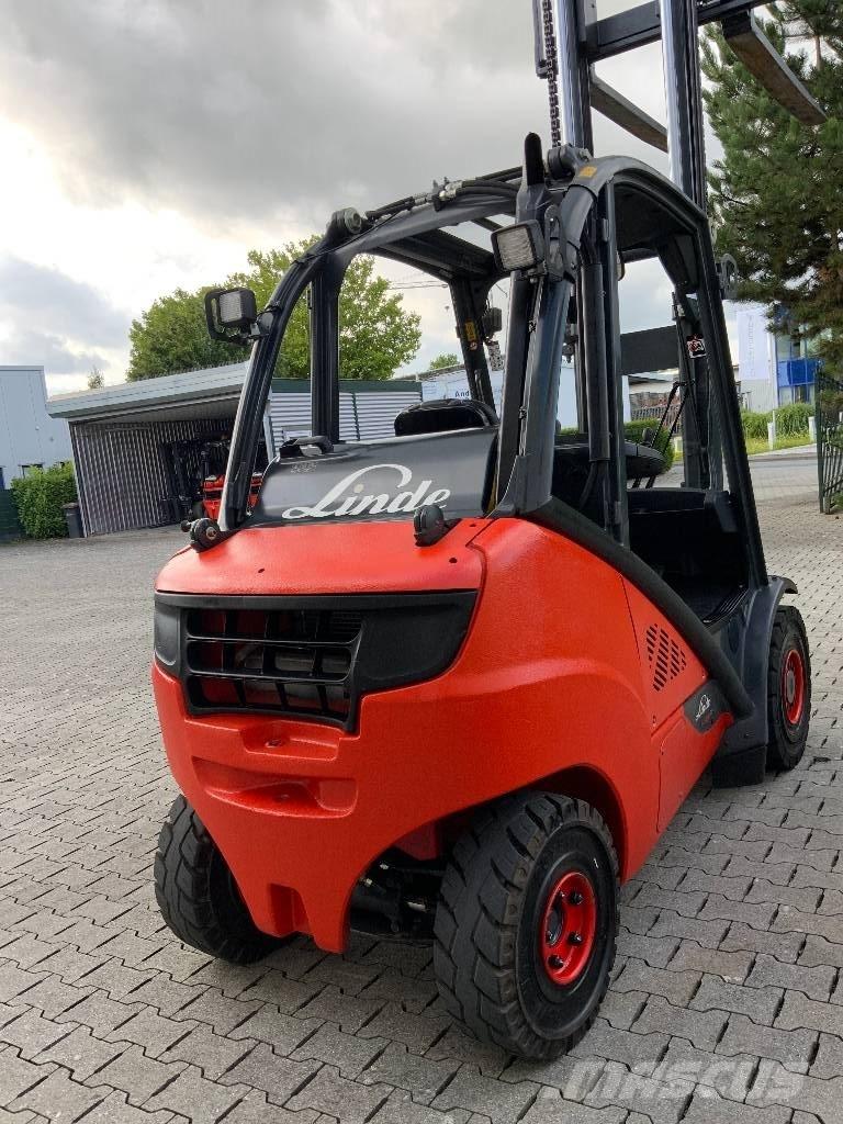 Linde H35T-02 Wózki LPG