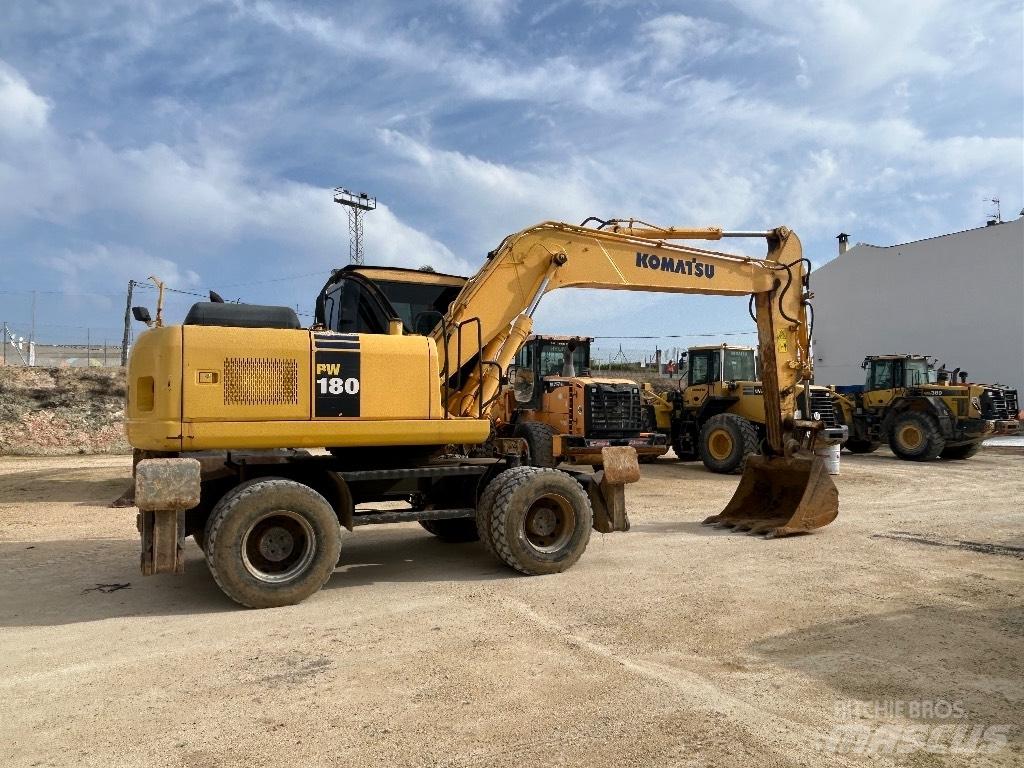 Komatsu PW 180 Koparki kołowe
