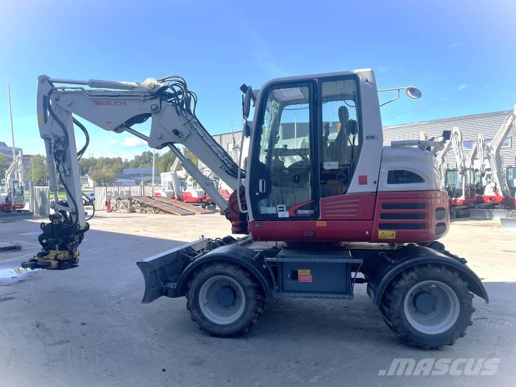 Takeuchi TB 295 W Koparki kołowe
