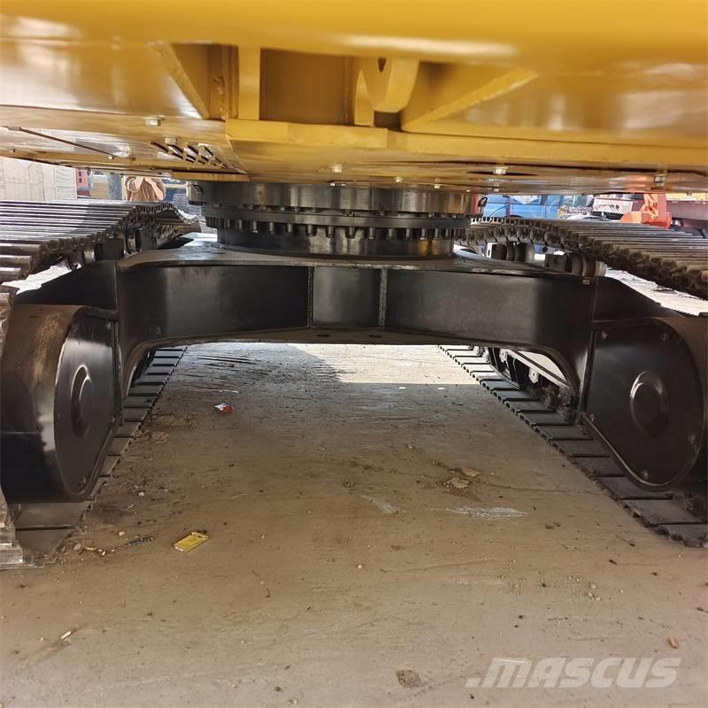 CAT 336 D2L Koparki gąsienicowe