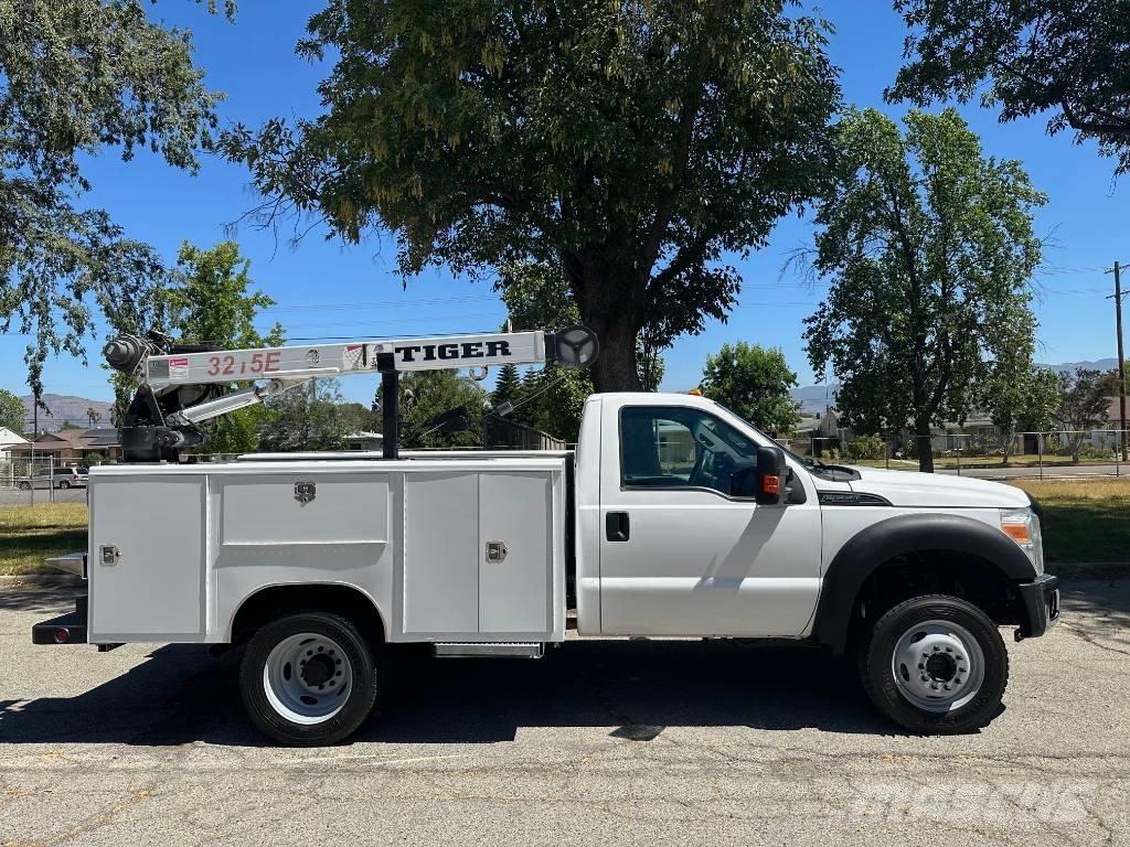 Ford F 550 SD Pojazdy komunalne
