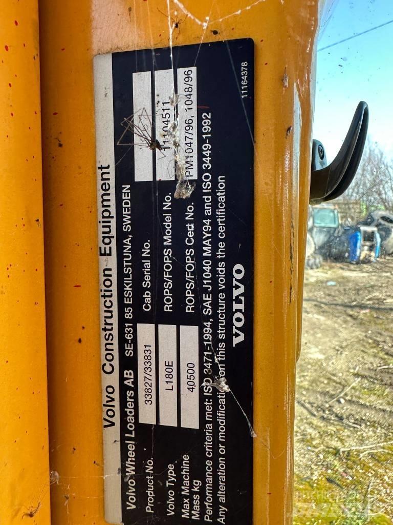 Volvo L 180 E CABIN Kabiny i wnętrze