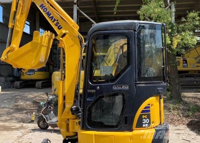 Komatsu PC30 Koparki gąsienicowe