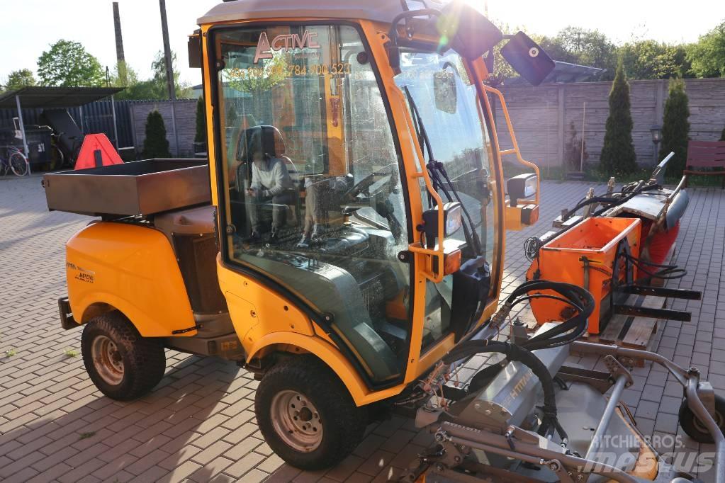 Stiga Titan Kosiarki mechaniczne z operatorem za maszyną