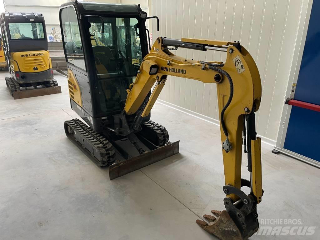 New Holland E 18 C Minikoparki