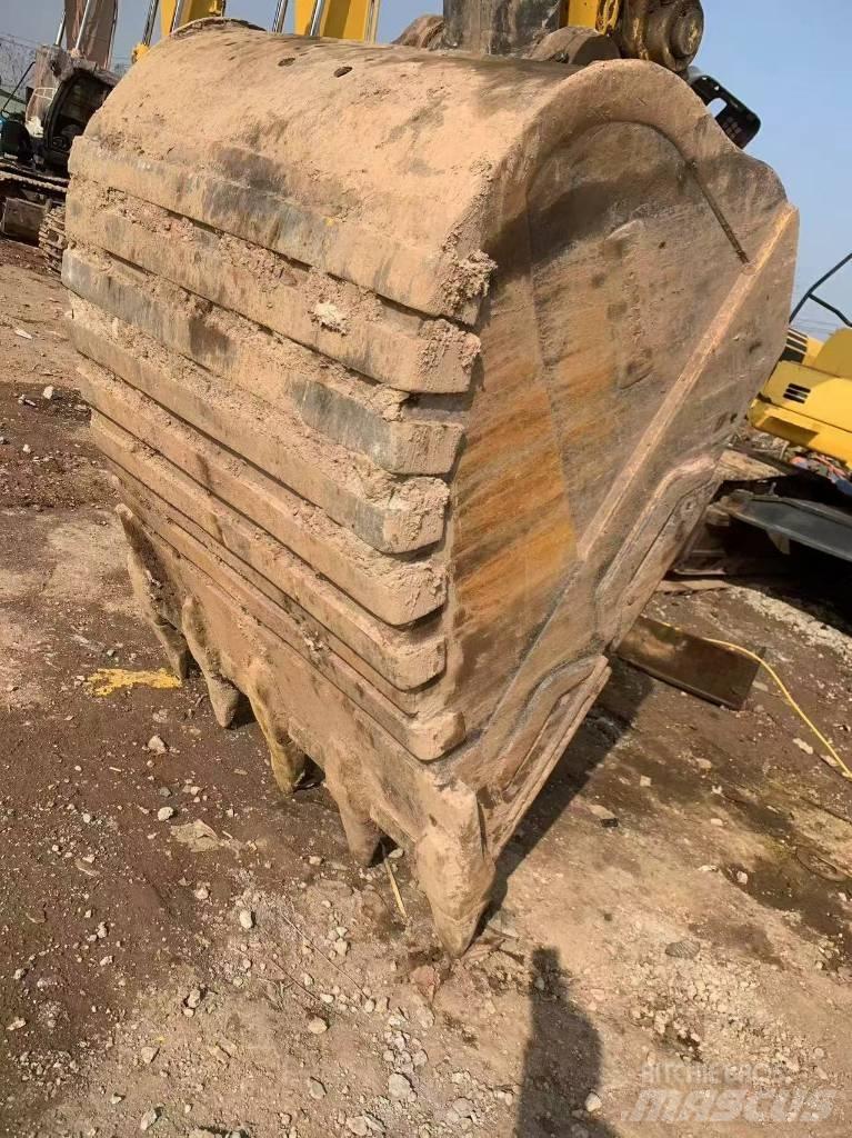Komatsu PC 450-8 Koparki gąsienicowe