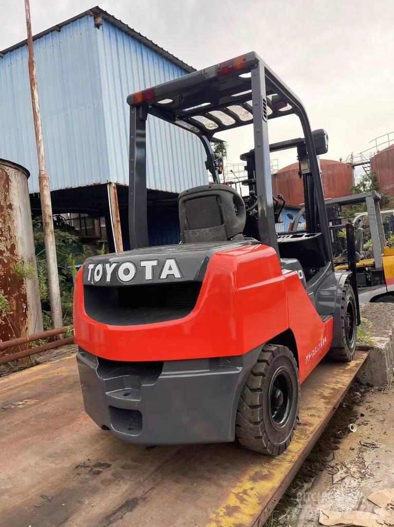 Toyota FD 30 Wózki Diesla