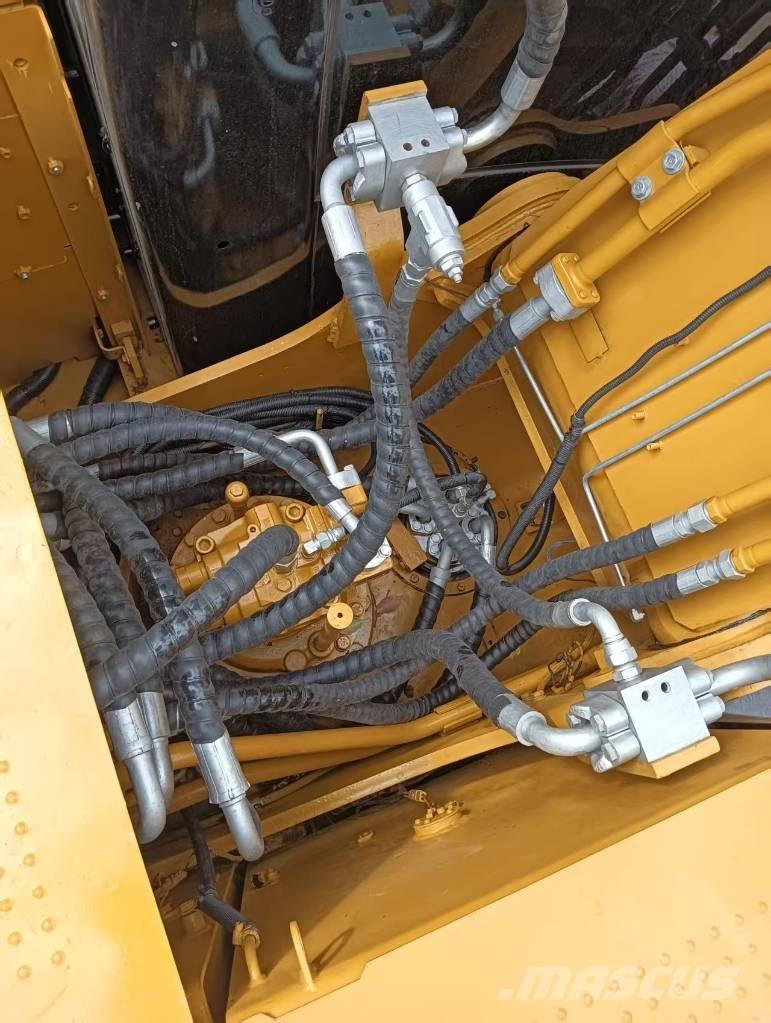 CAT 320 D L Koparki gąsienicowe