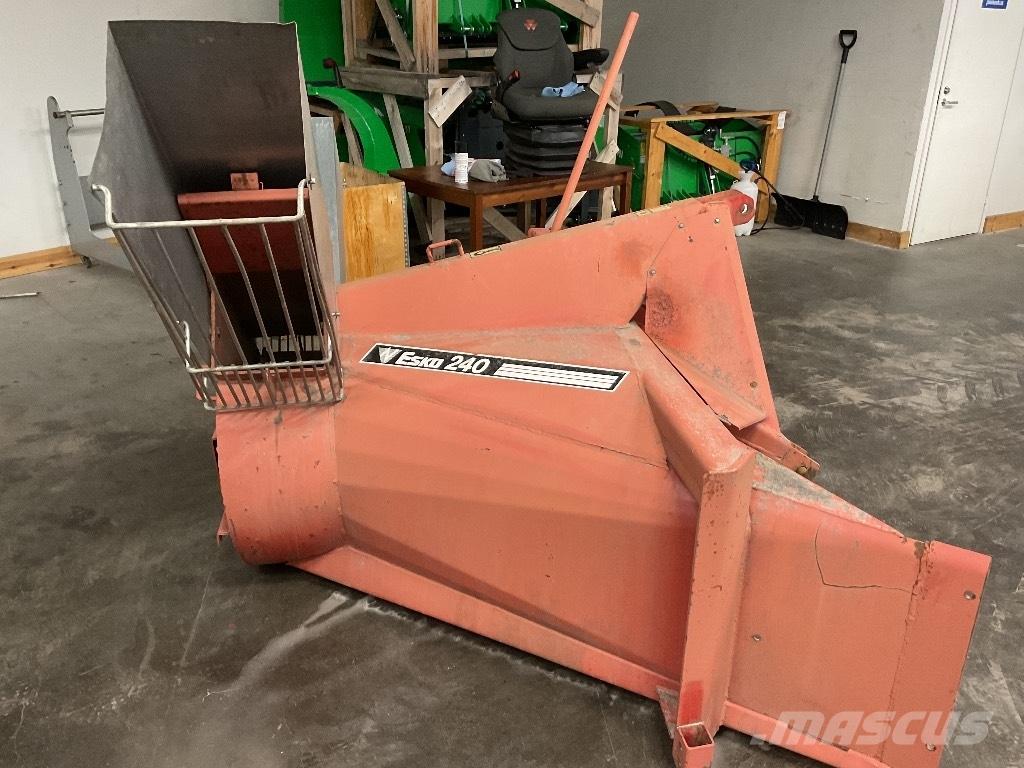 Esko 240 Pługi wirnikowe