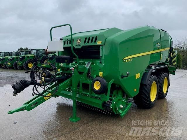 John Deere C441 R Prasy zwijające