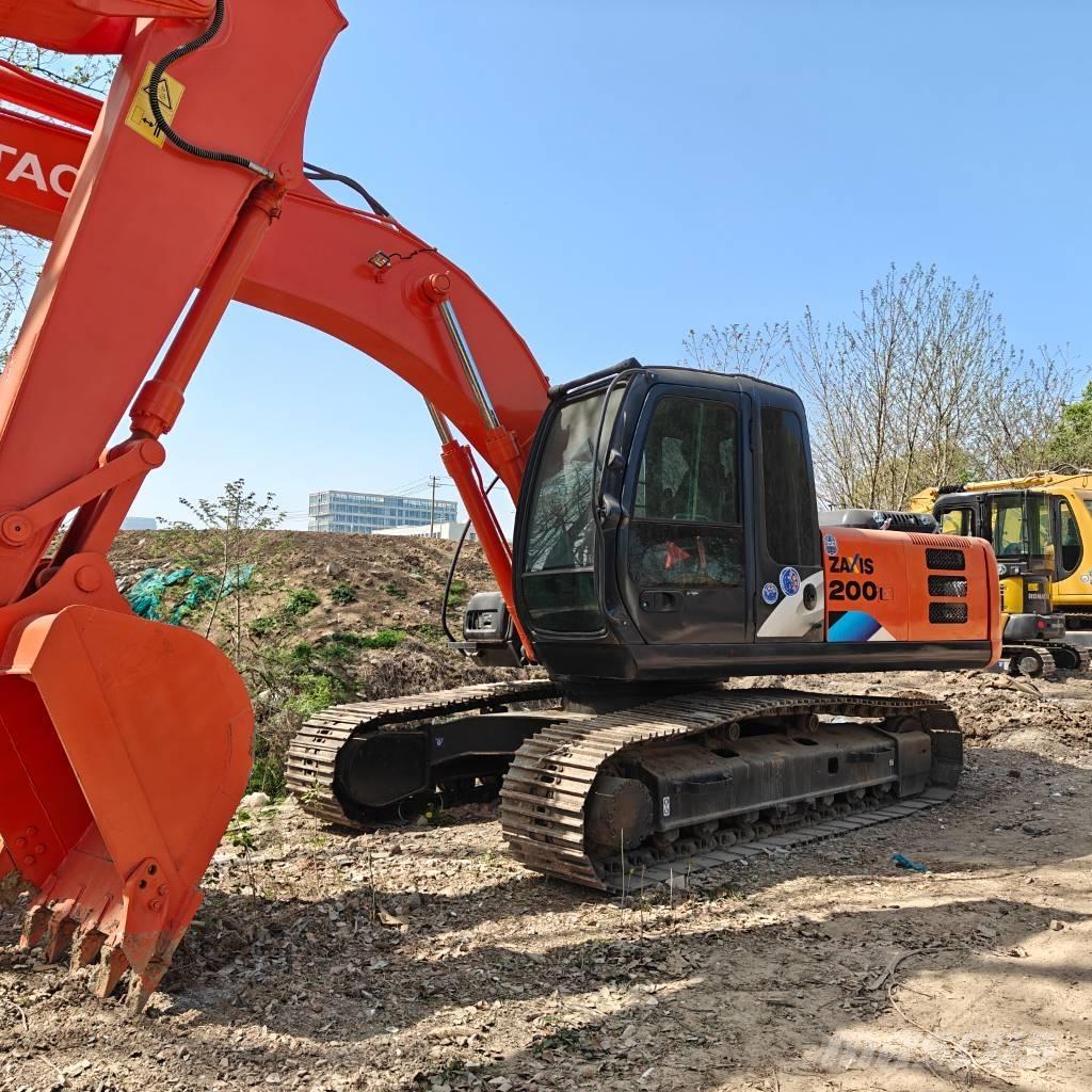 Hitachi ZX200 Koparki gąsienicowe