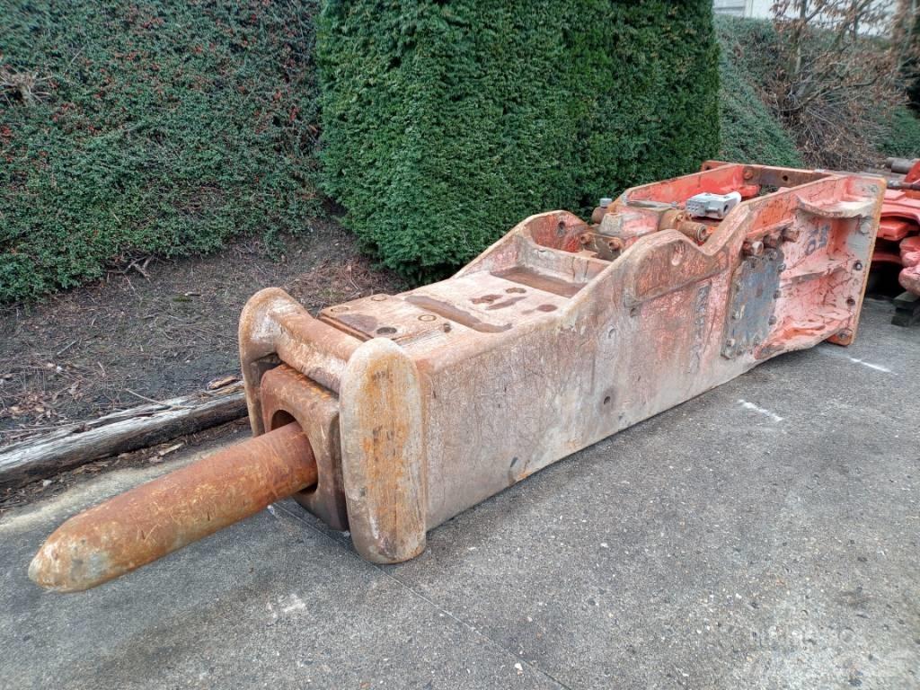NPK E-260B Młoty hydrauliczne