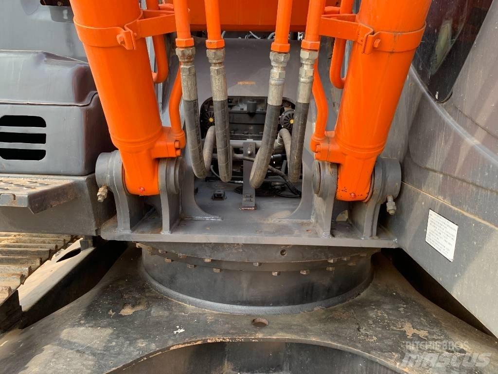 Hitachi ZX210G Koparki gąsienicowe