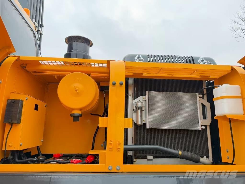 Hyundai 305-9T Koparki gąsienicowe