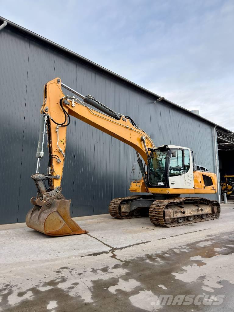 Liebherr R922 SLC Koparki gąsienicowe