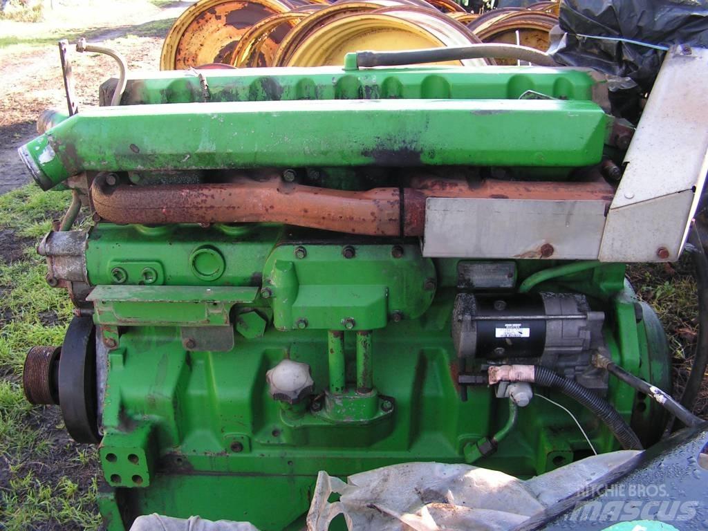 John Deere 8100 Silniki