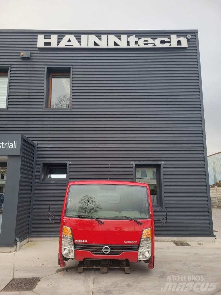 Nissan Cabstar Kabiny i wnętrze