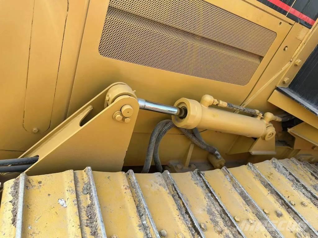 CAT D5C Spycharki gąsienicowe