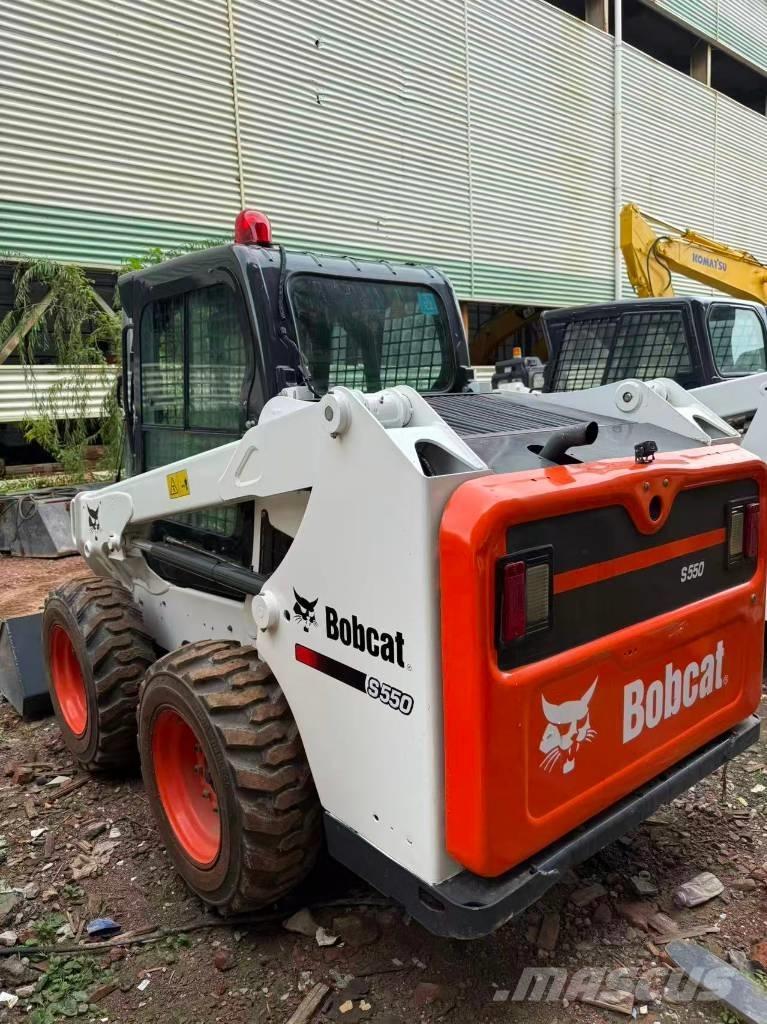 Bobcat S550 Ładowarki burtowe