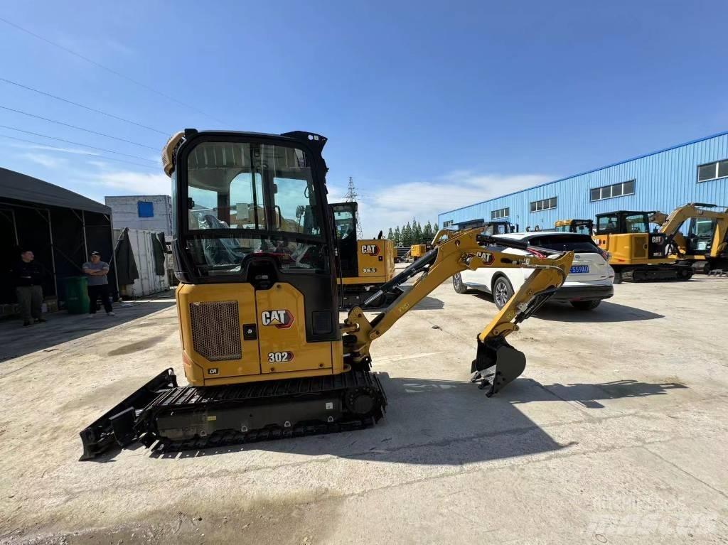 CAT 302 Minikoparki