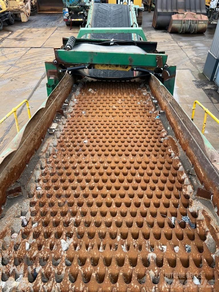 McCloskey R230 Przesiewacze mobilne