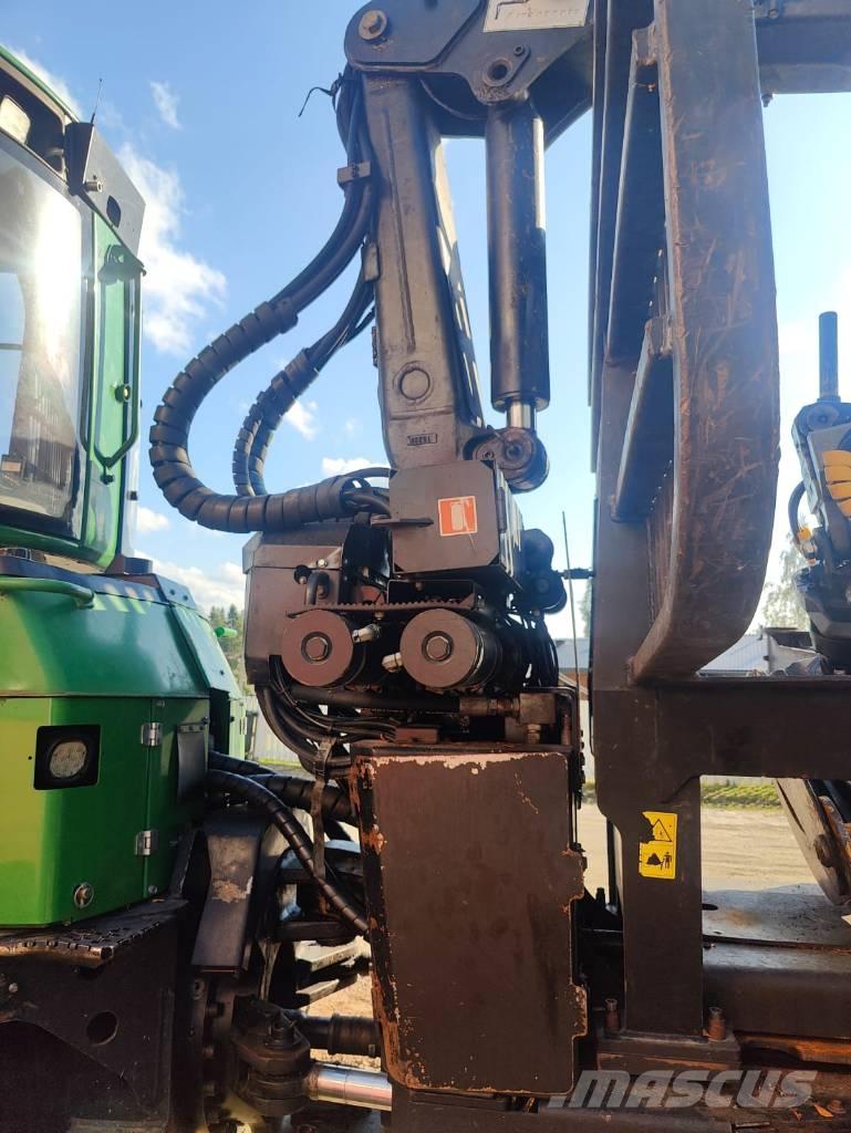 John Deere 1210E Forwardery