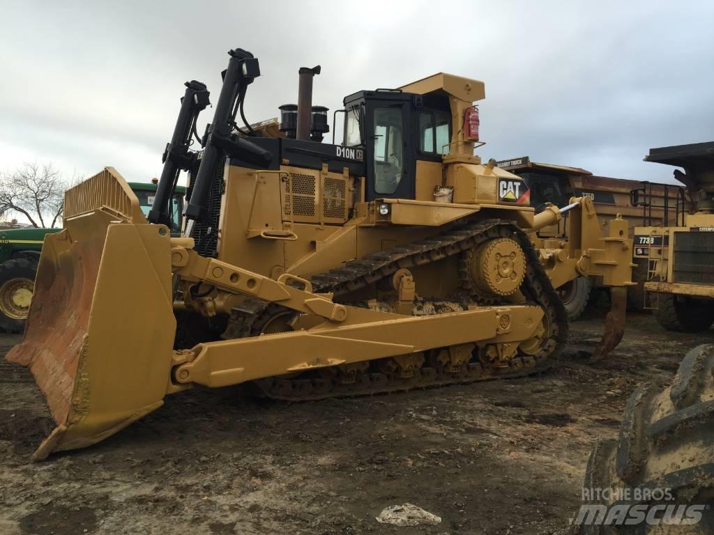 CAT D 10 N Spycharki gąsienicowe