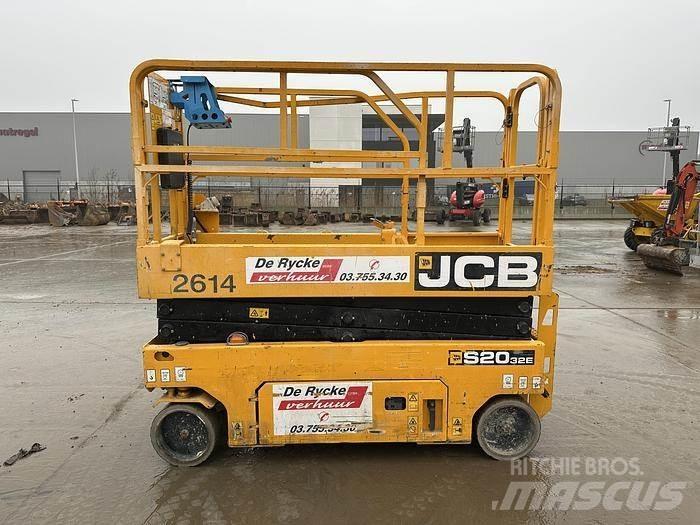 JCB S2032E Inne podnośniki