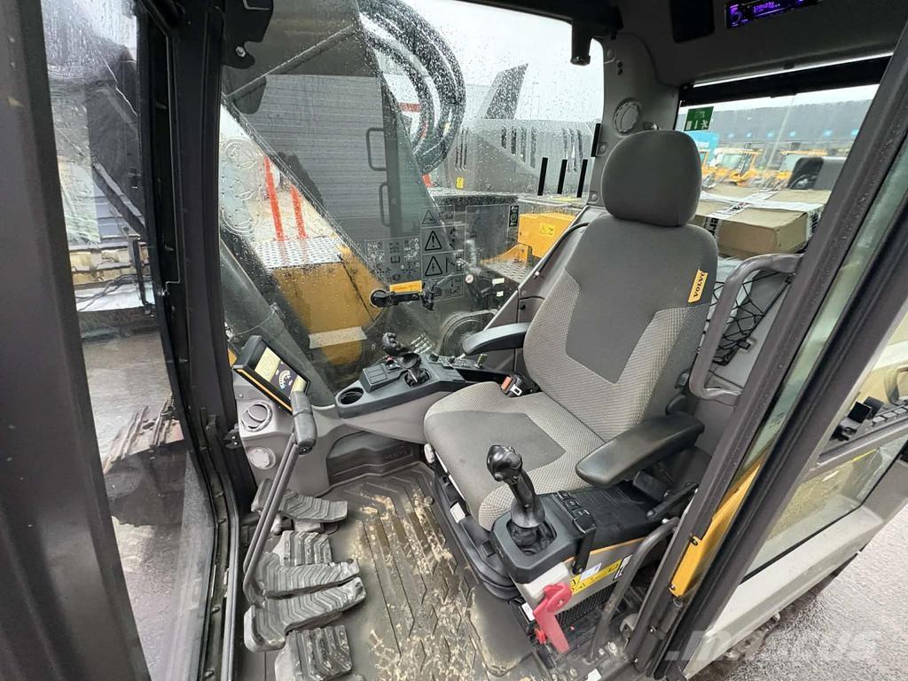 Volvo ECR235EL Koparki specjalne