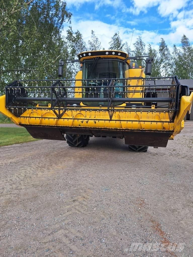 New Holland TC 5.70 Kombajny zbożowe