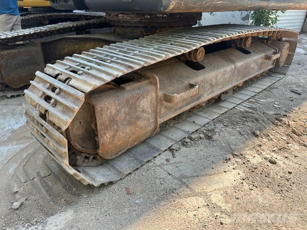 Hyundai 220LC-9S Koparki gąsienicowe