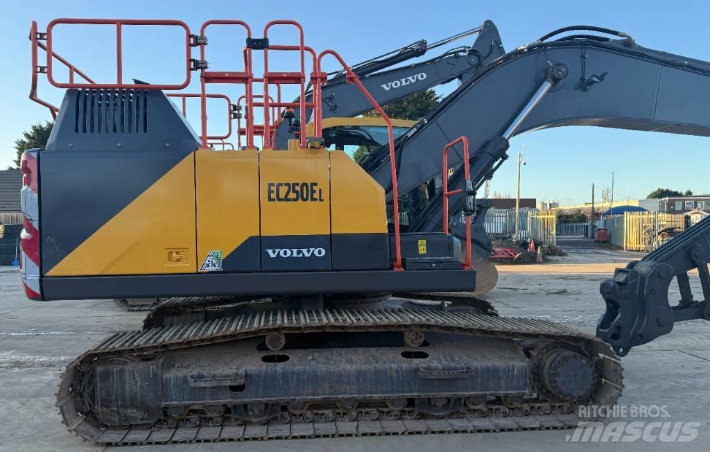 Volvo EC 250 EL Koparki gąsienicowe