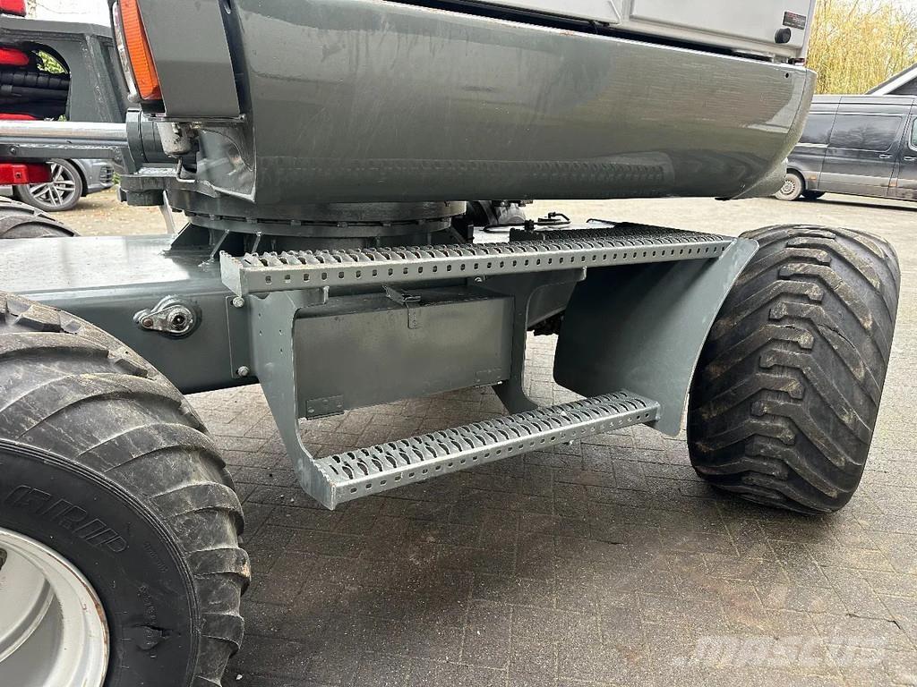 Neuson 6503WD Minikoparki