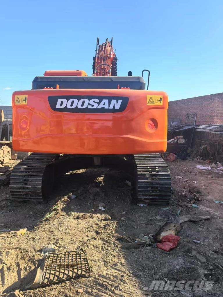 Doosan DX 225 LC Koparki gąsienicowe