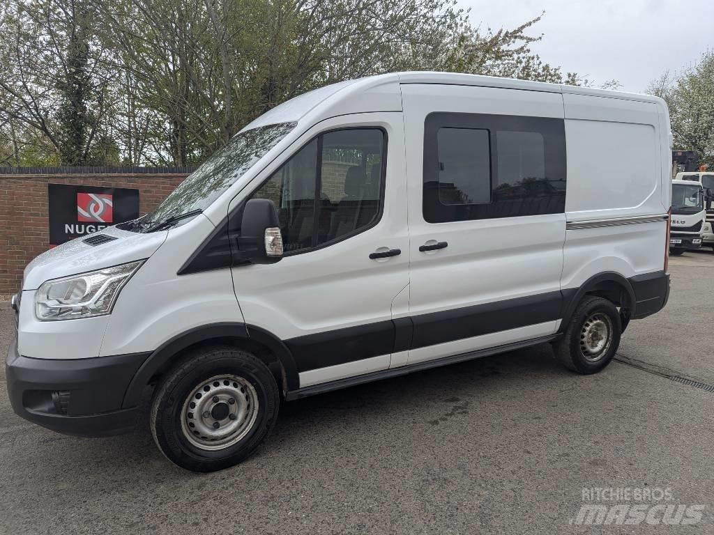 Ford Transit Busy / Vany